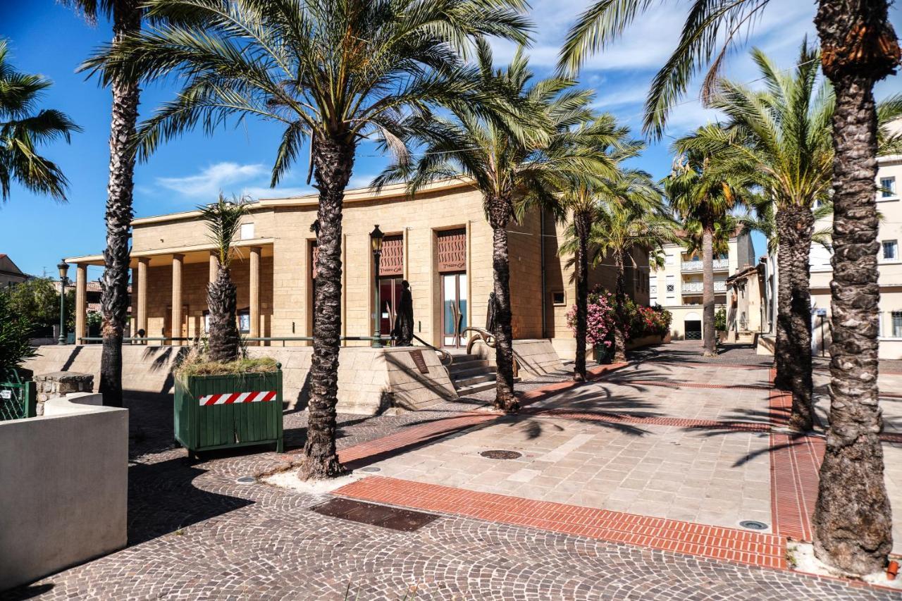 Le Galli En Plein Coeur De Sanary Exterior photo